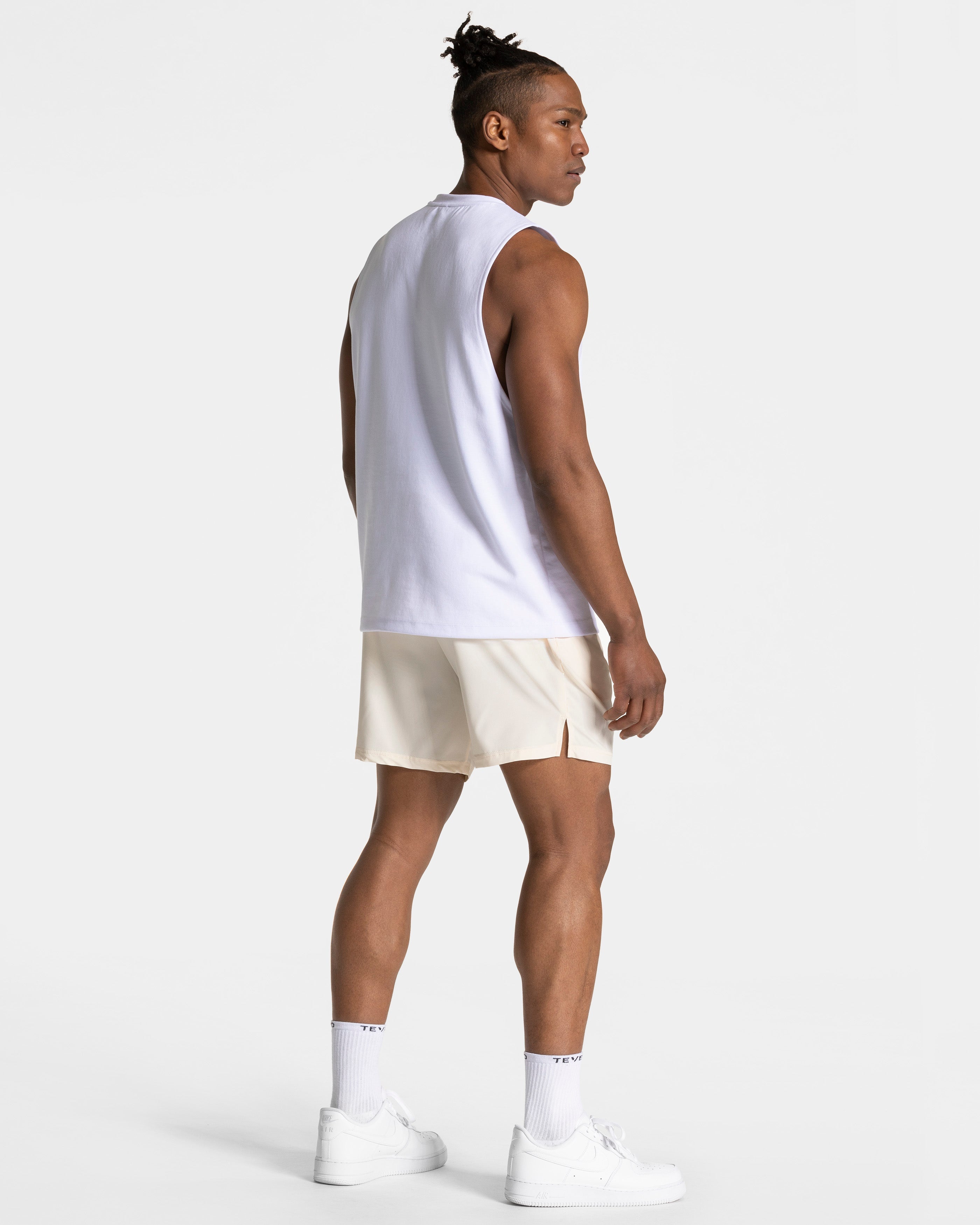 Pace Shorts 7 Inch "Off White"