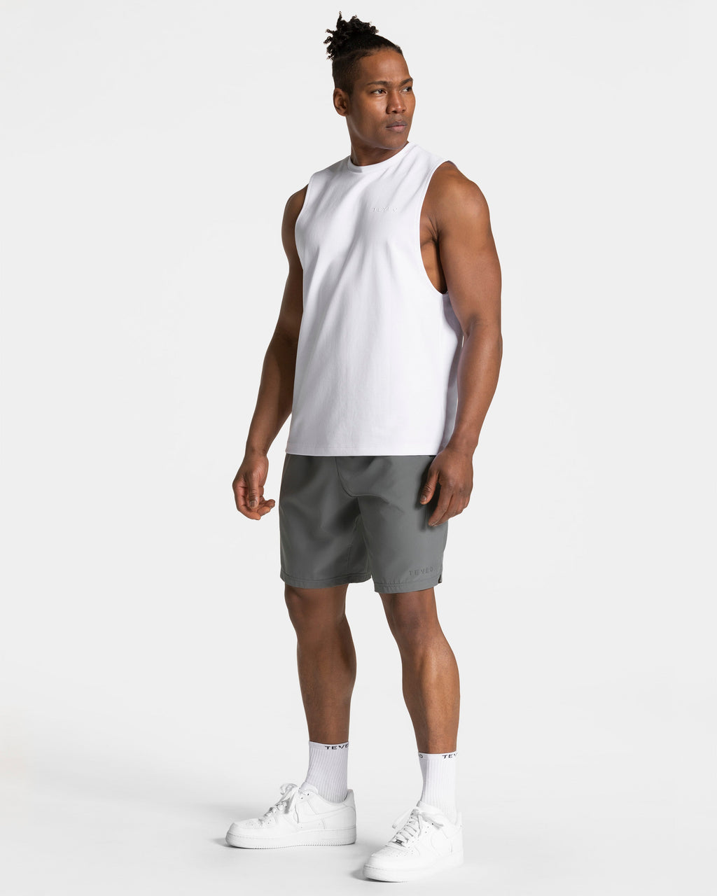 Pace Shorts 9 Inch "Graphit"