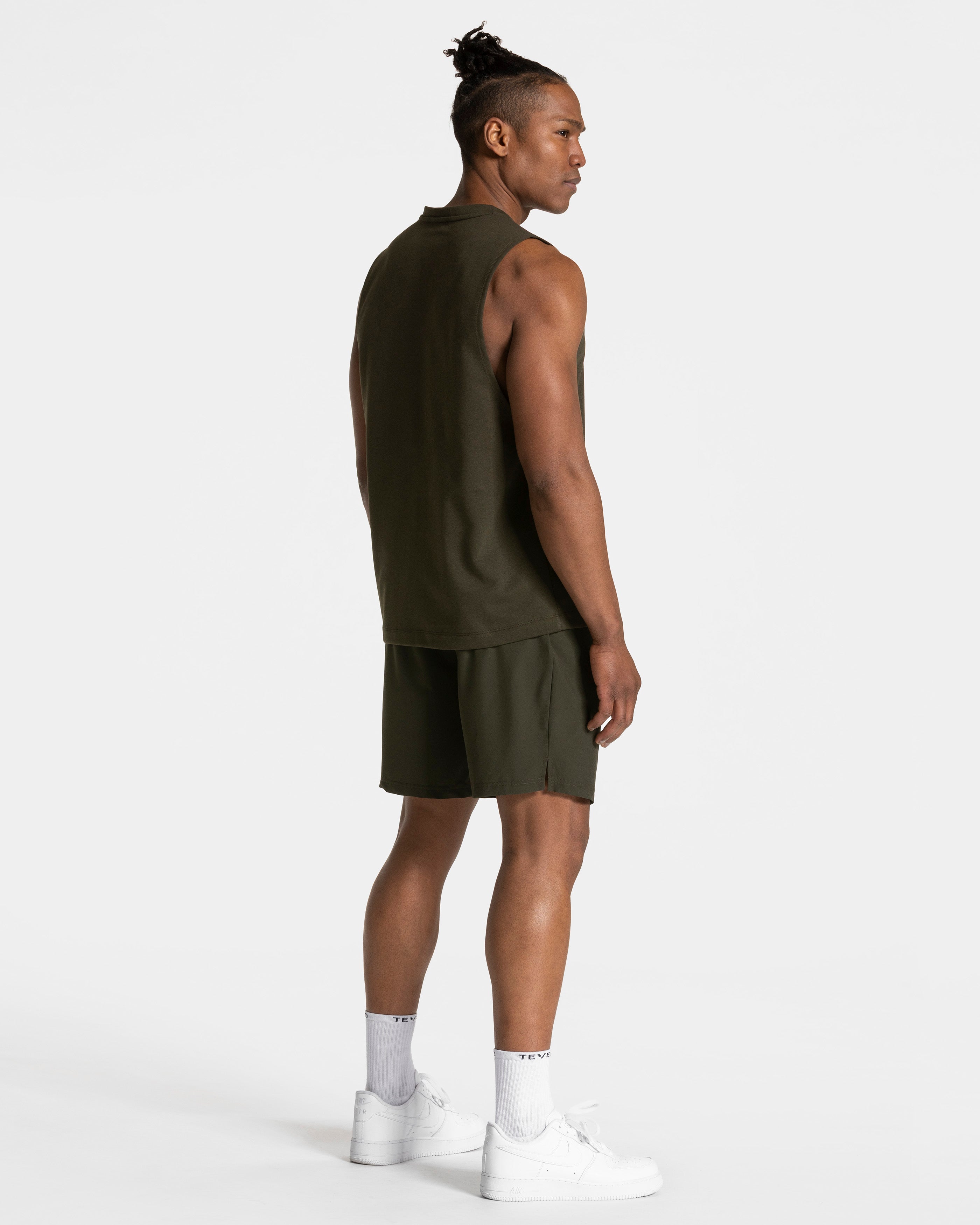 Pace Shorts 9 Inch "Khaki"