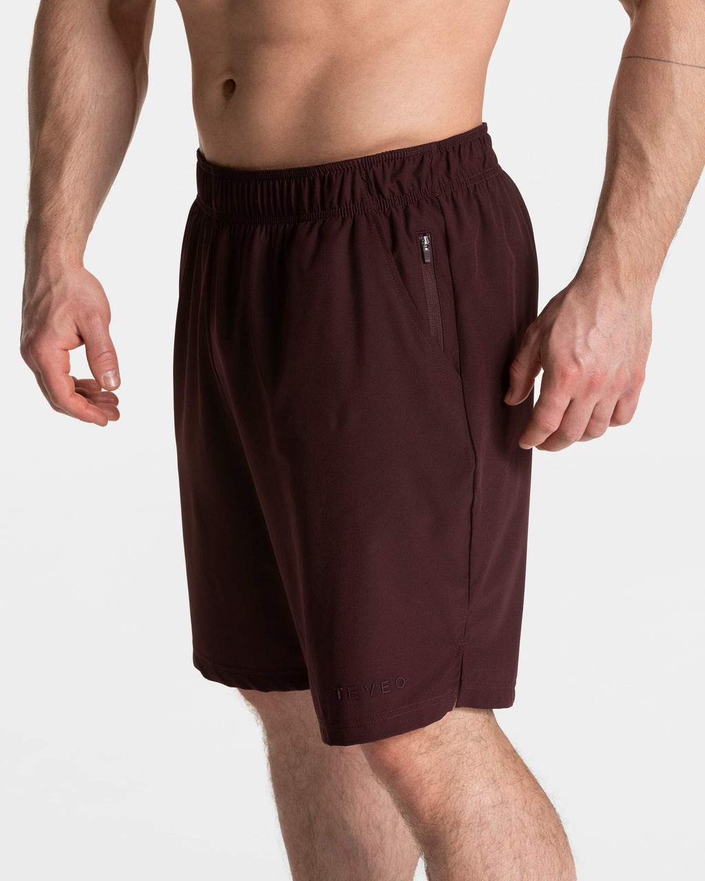 Pace Shorts 9 Inch "Merlot"