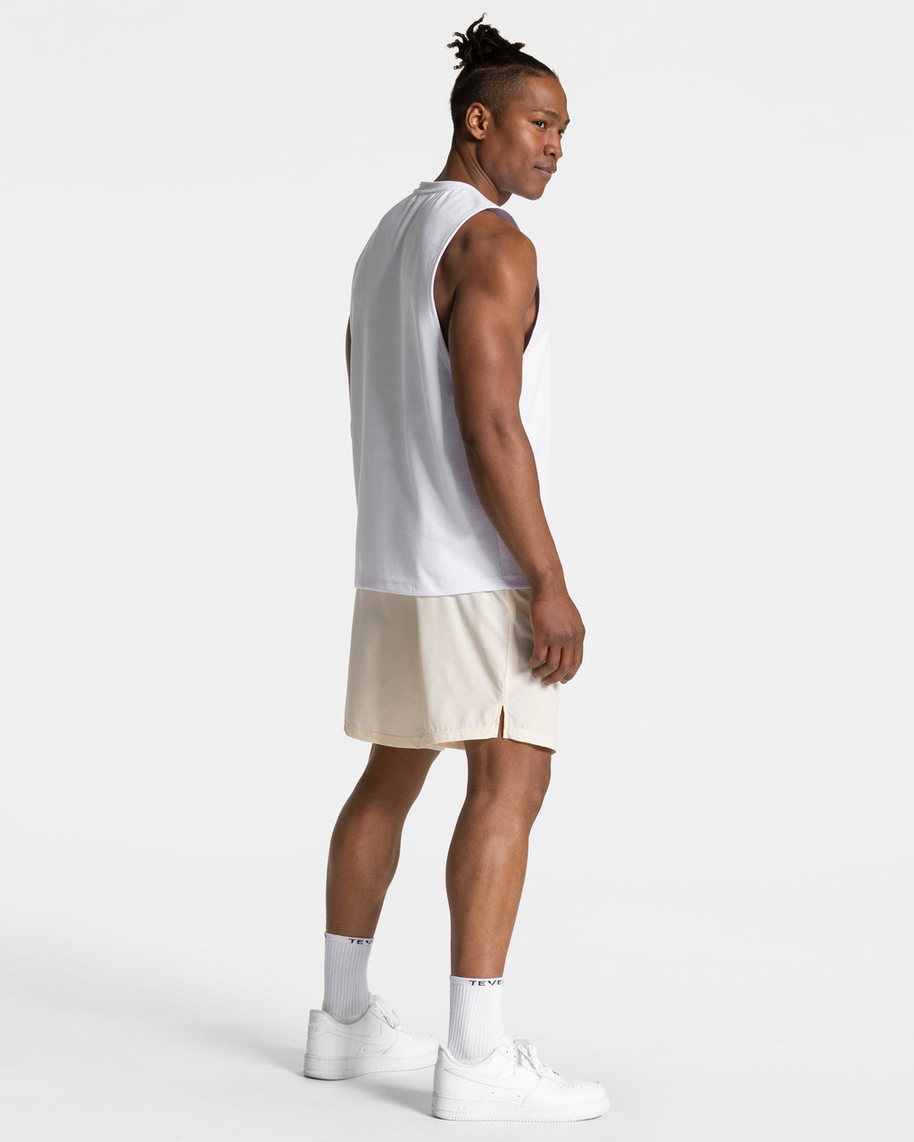 Pace Shorts 9 Inch "Off White"
