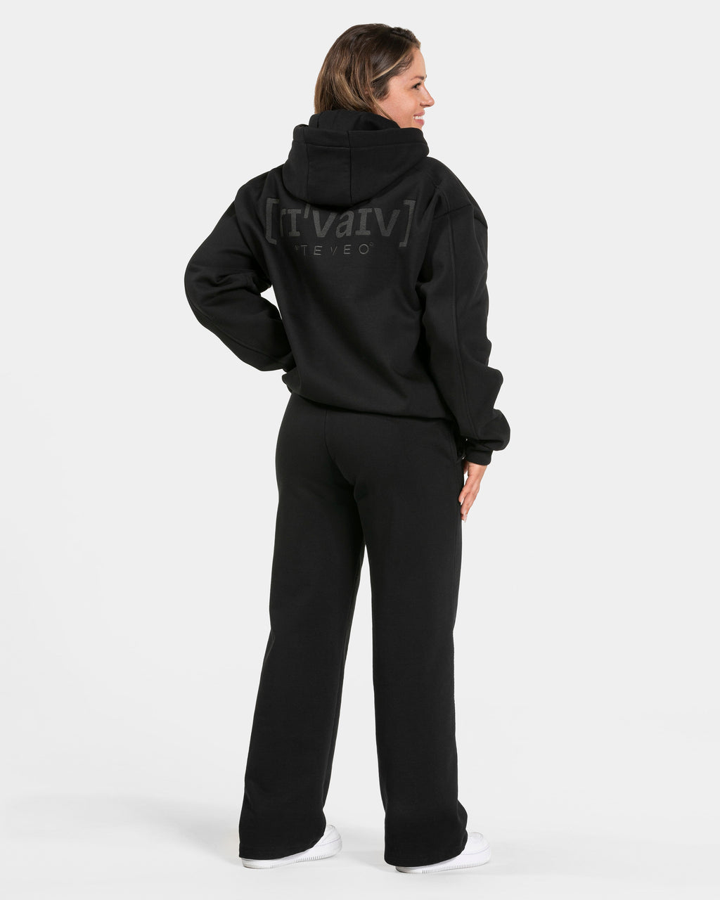 RI’VAIV Oversized Hoodie "Schwarz"