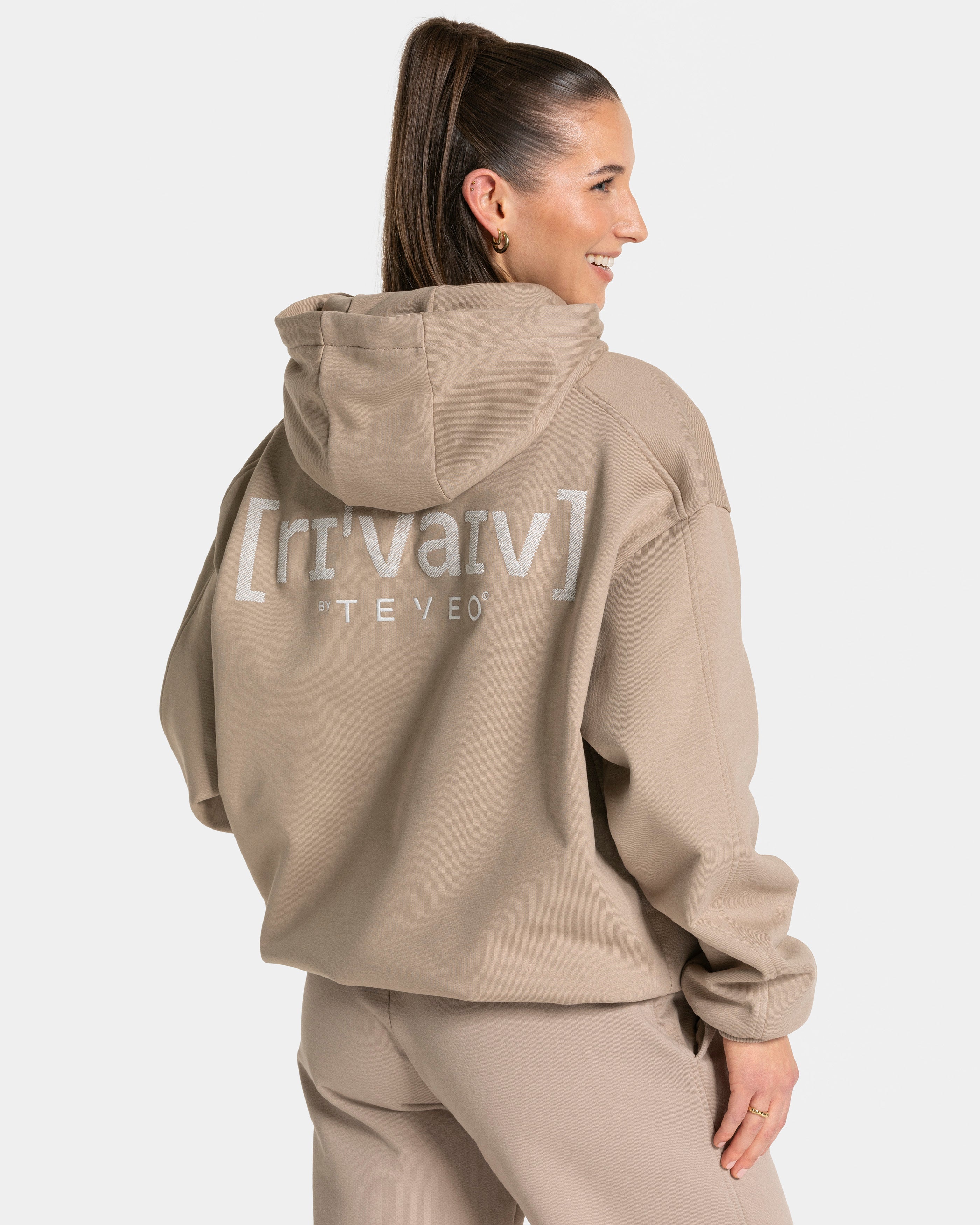 RI’VAIV Oversized Hoodie "Taupe"