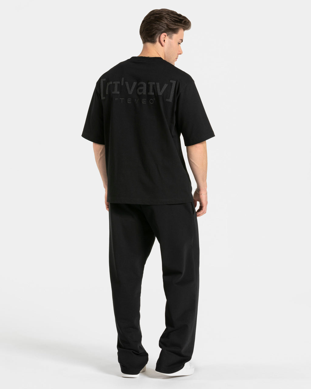 RI’VAIV Oversized T-Shirt "Schwarz"