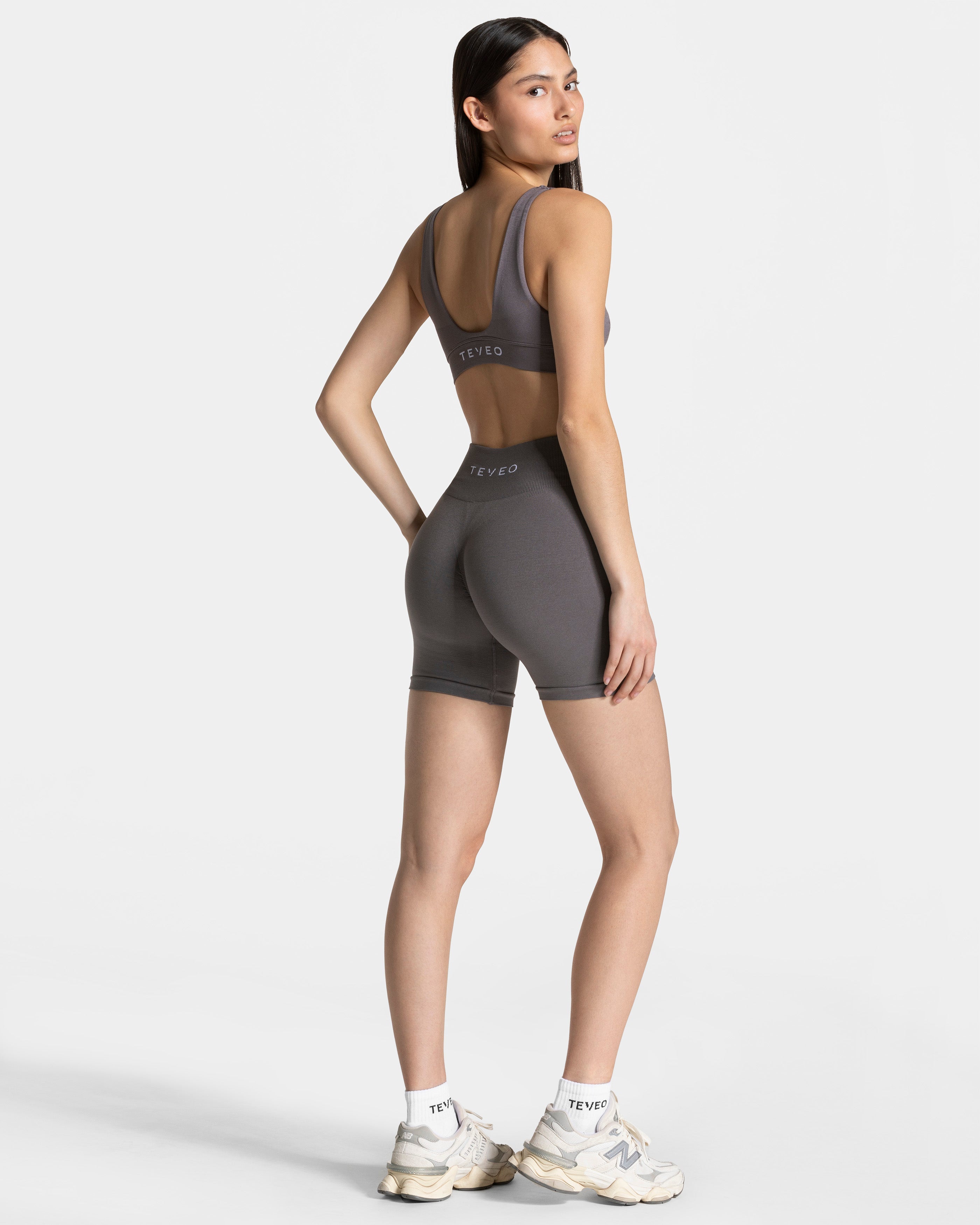 Timeless Pro Covert Scrunch Shorts  "Graphit"
