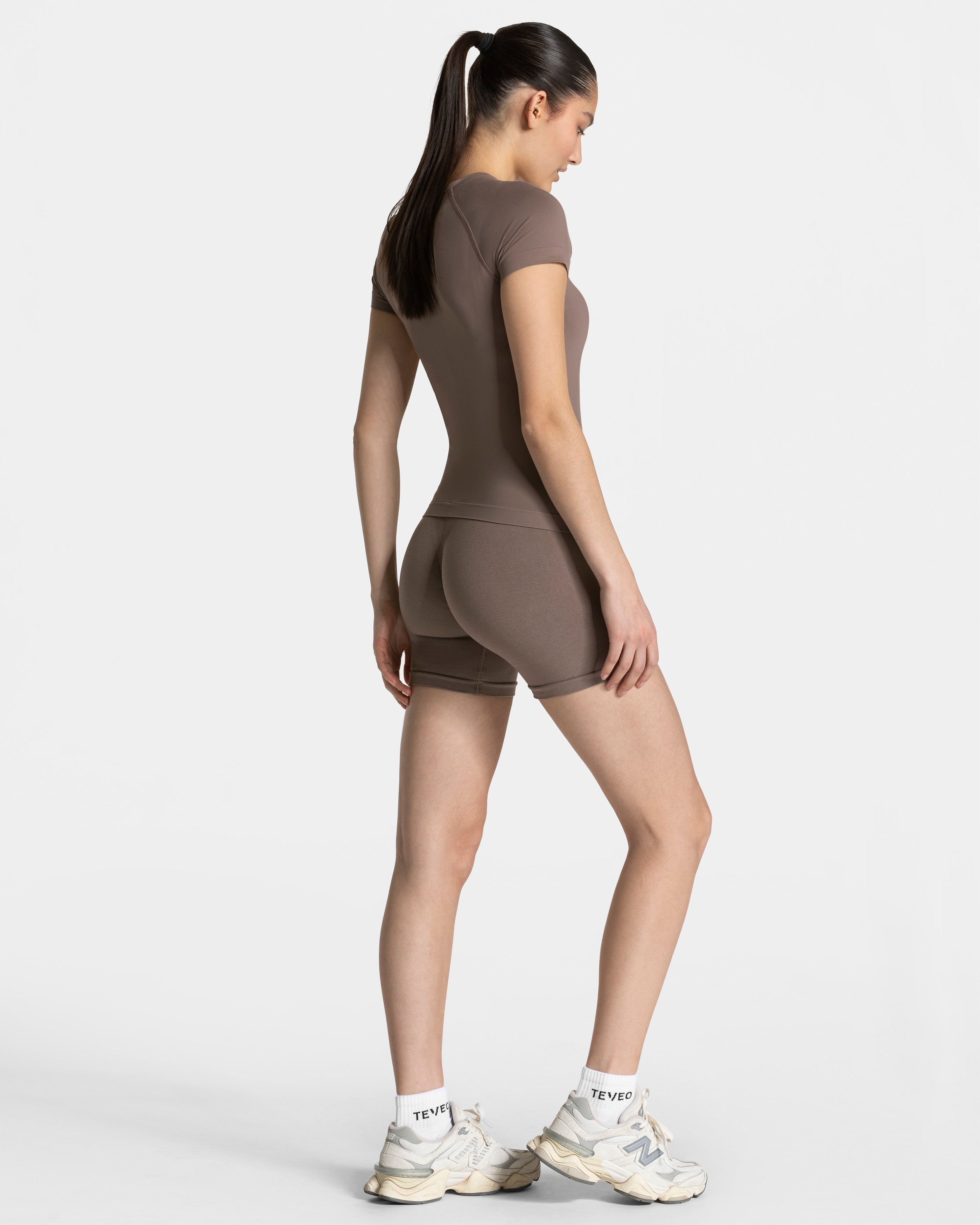 Timeless Pro Covert Scrunch Shorts  "Mokka"