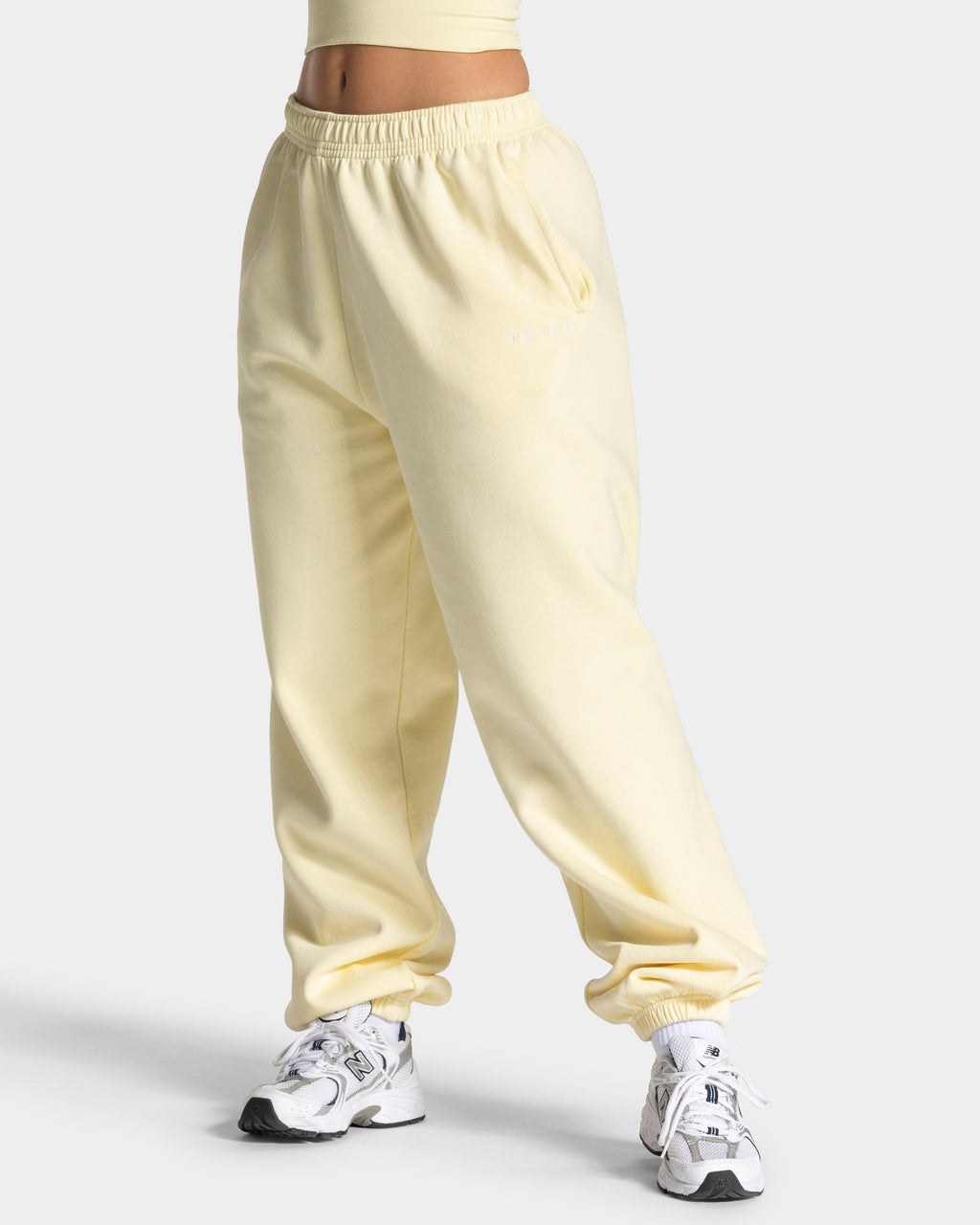 Timeless Pro Jogger "Butter Yellow"