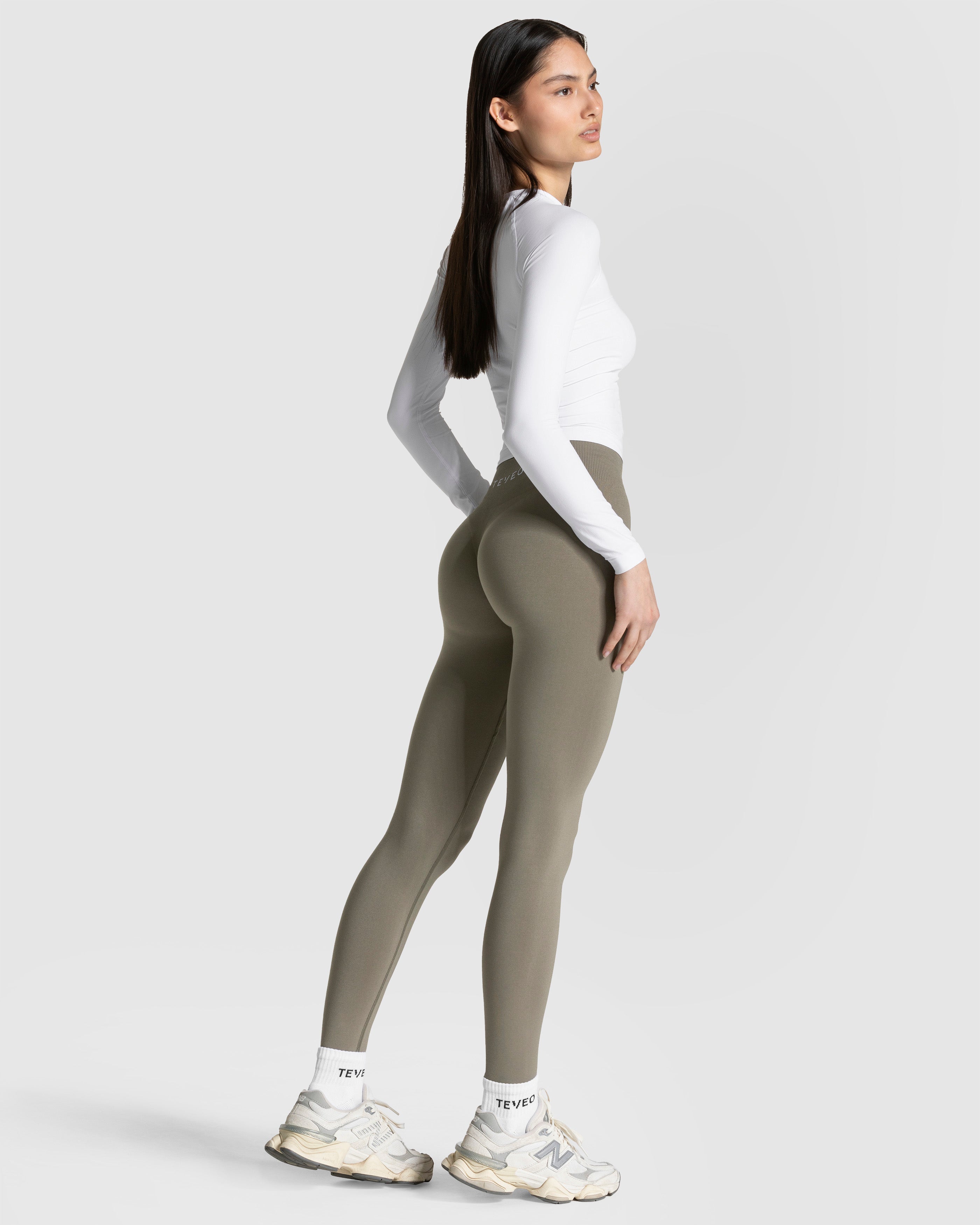 Timeless Pro Longsleeve  "Weiß"