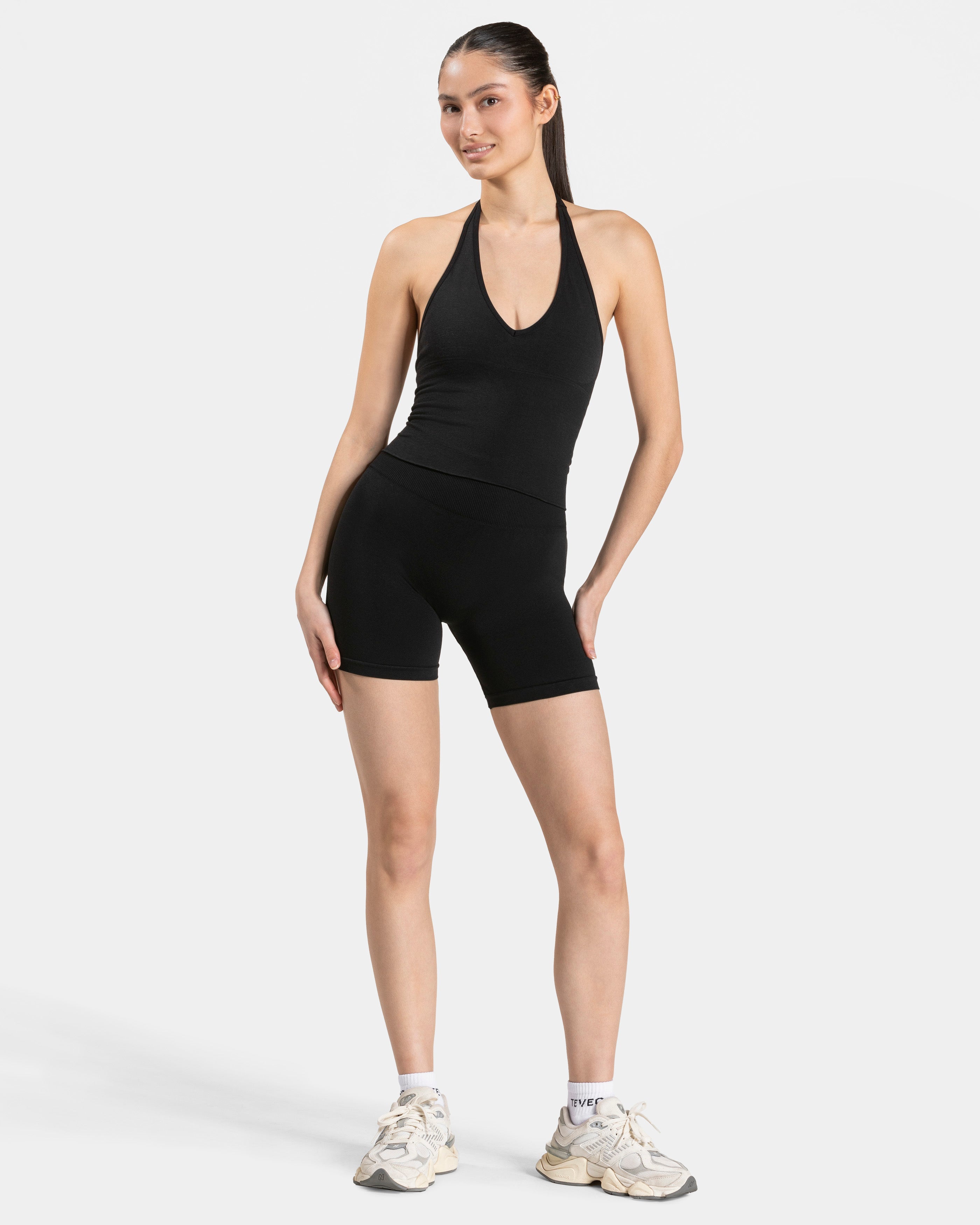 Timeless Pro Neckholder Top  "Schwarz"