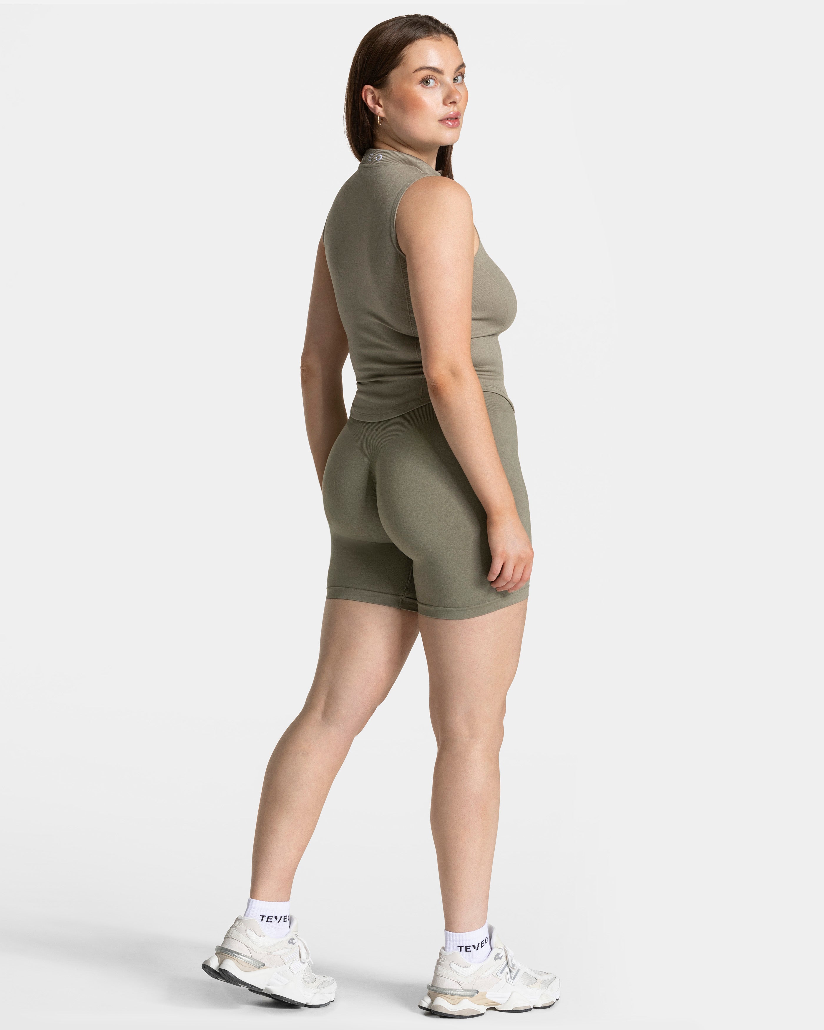 Timeless Pro Zip Tank  "Khaki"