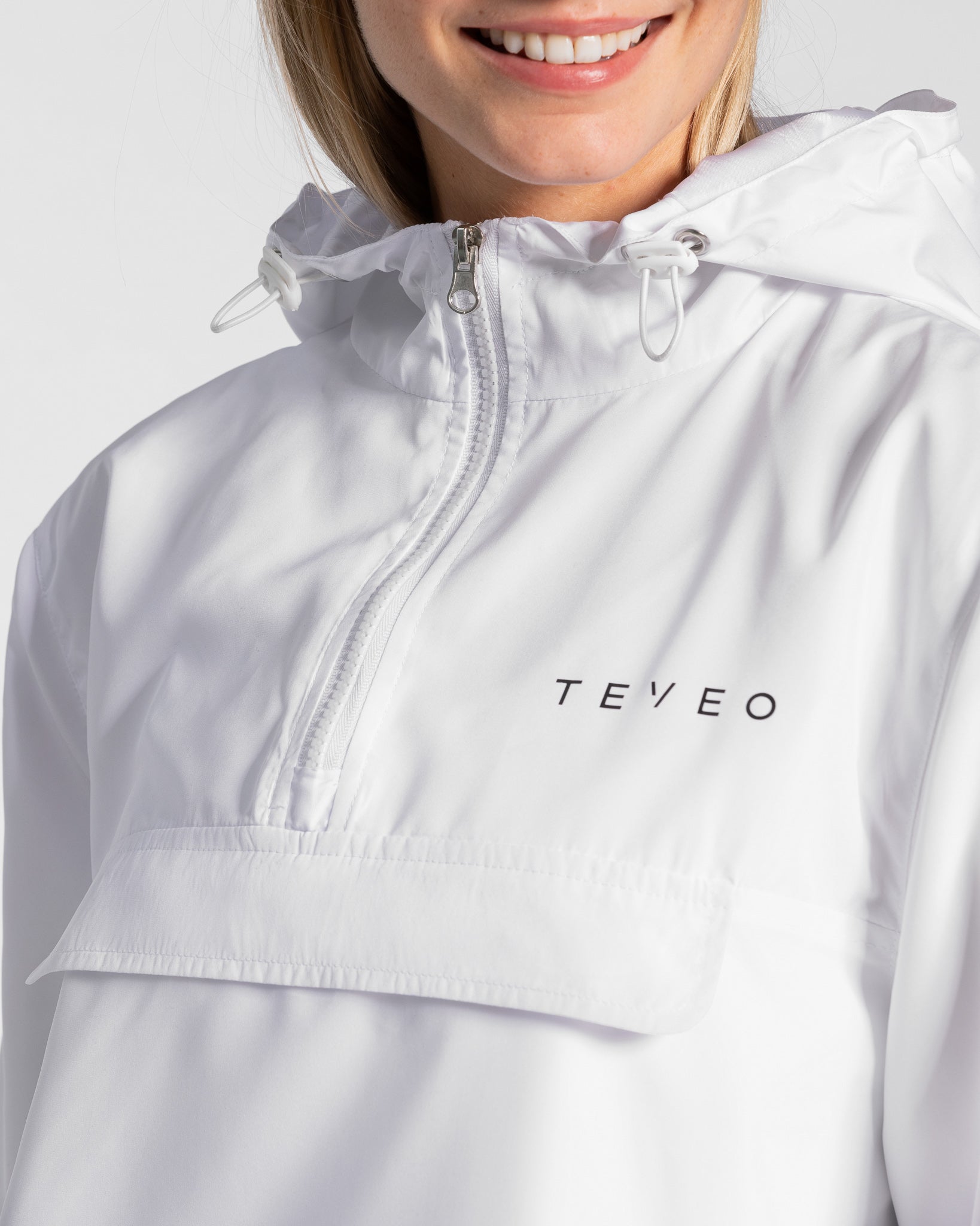 Statement Windbreaker "Weiß"