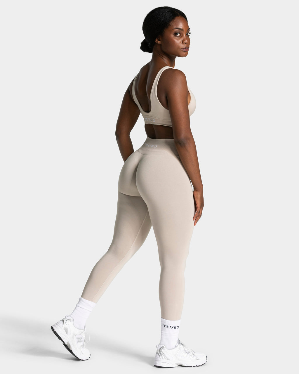 Timeless Pro Covert Scrunch Leggings "Cream"