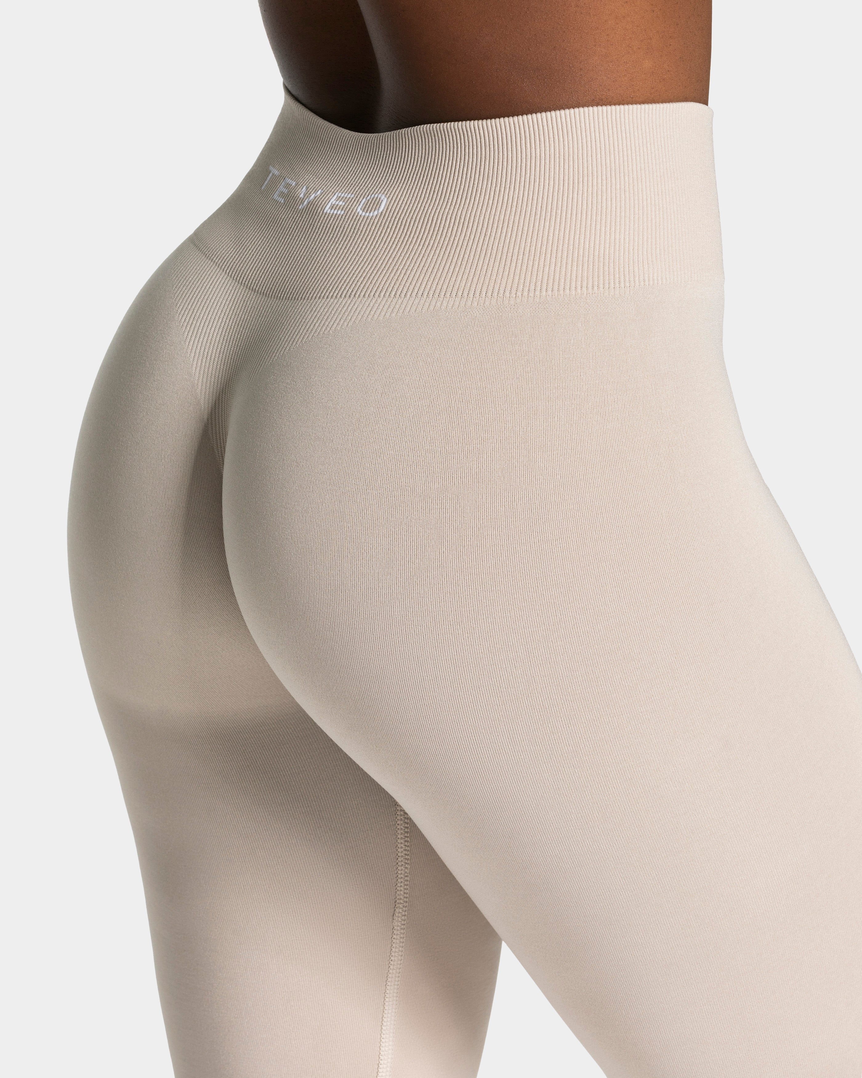Timeless Pro Covert Scrunch Leggings "Cream"