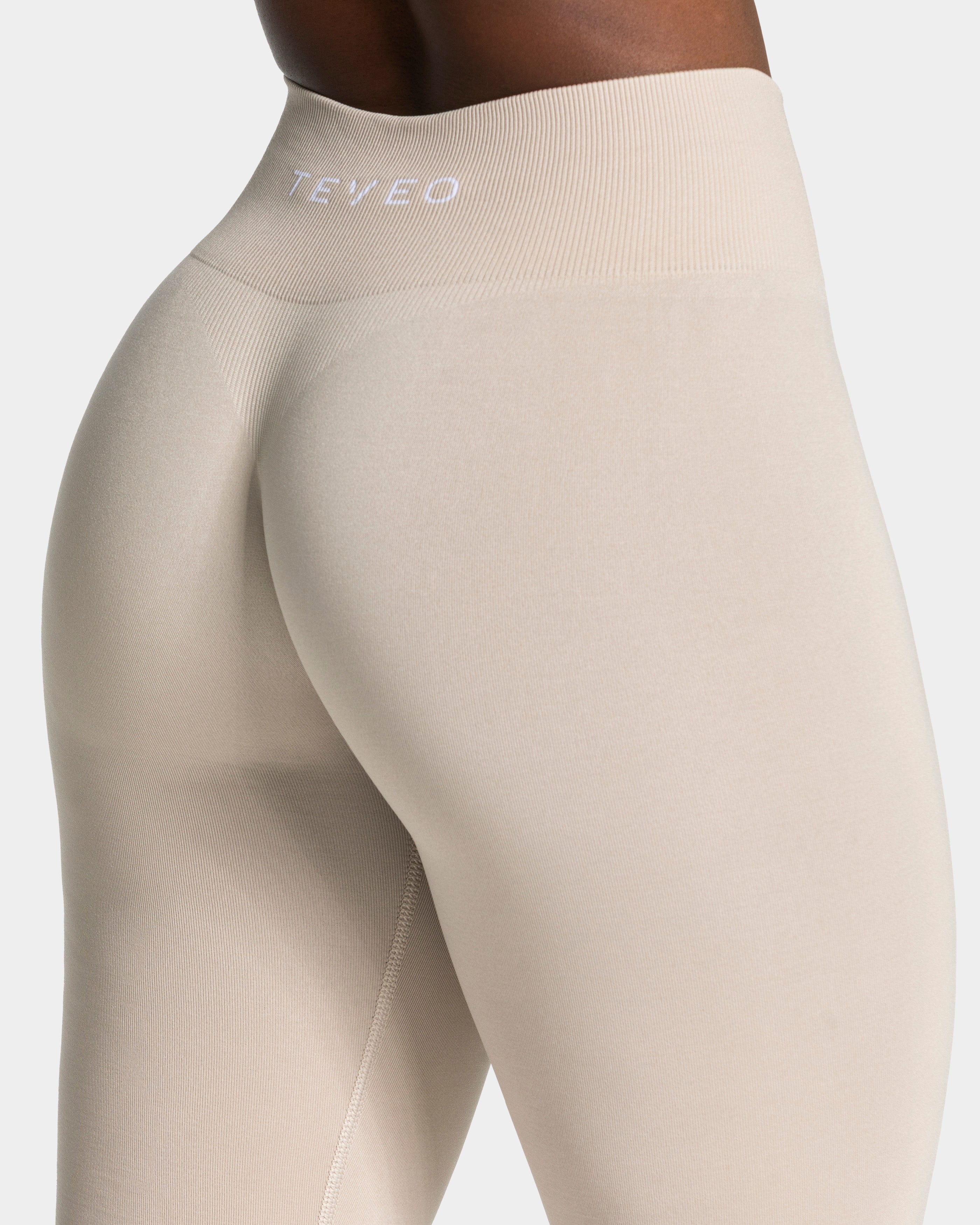 Timeless Pro Leggings "Cream"