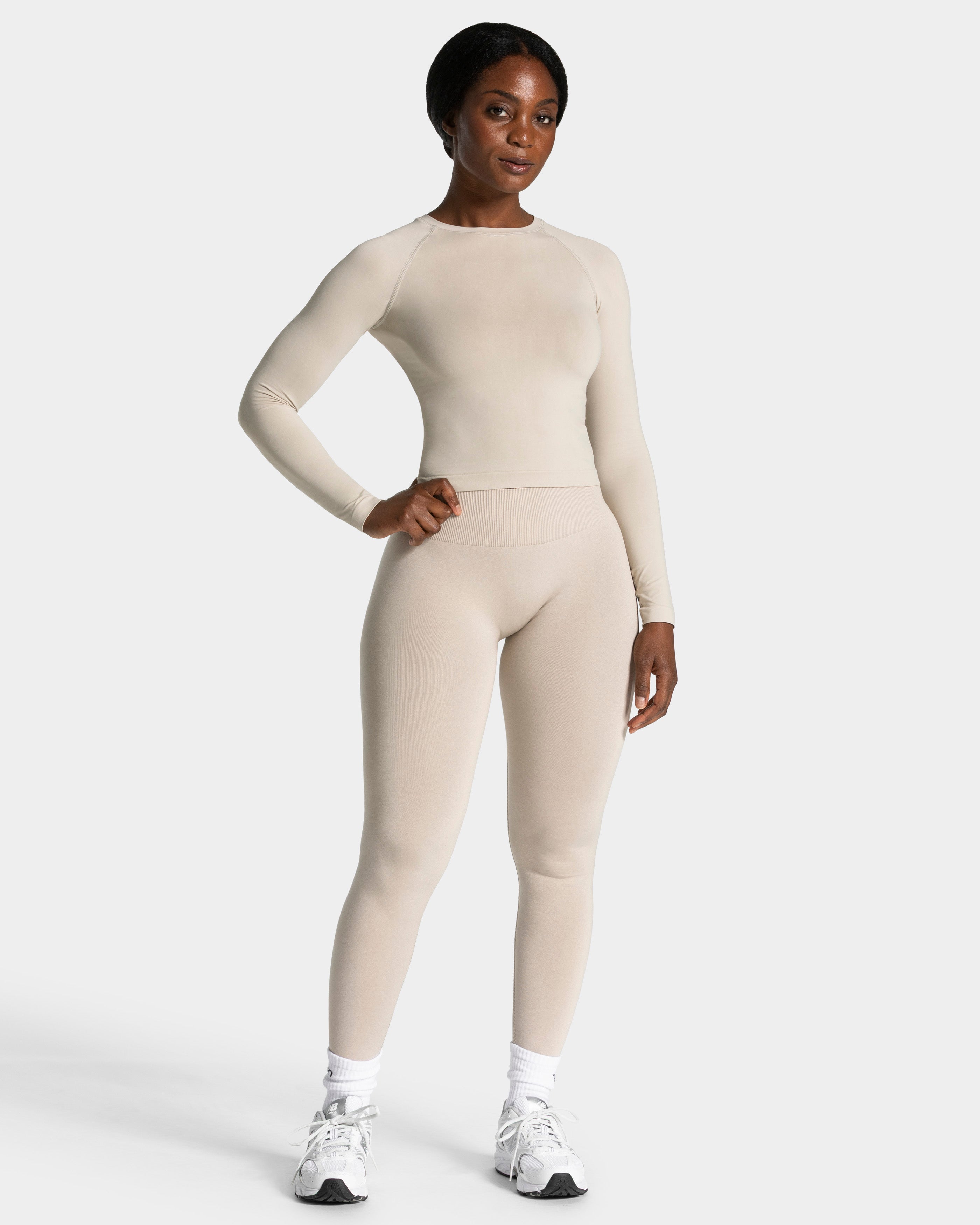 Timeless Pro Longsleeve "Cream"