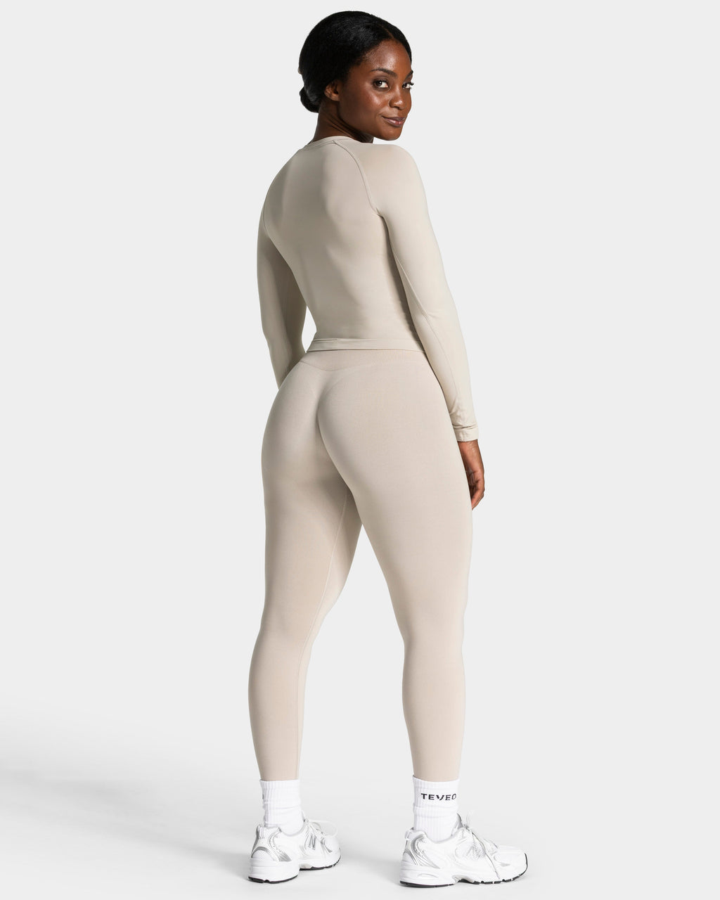 Timeless Pro Longsleeve "Cream"
