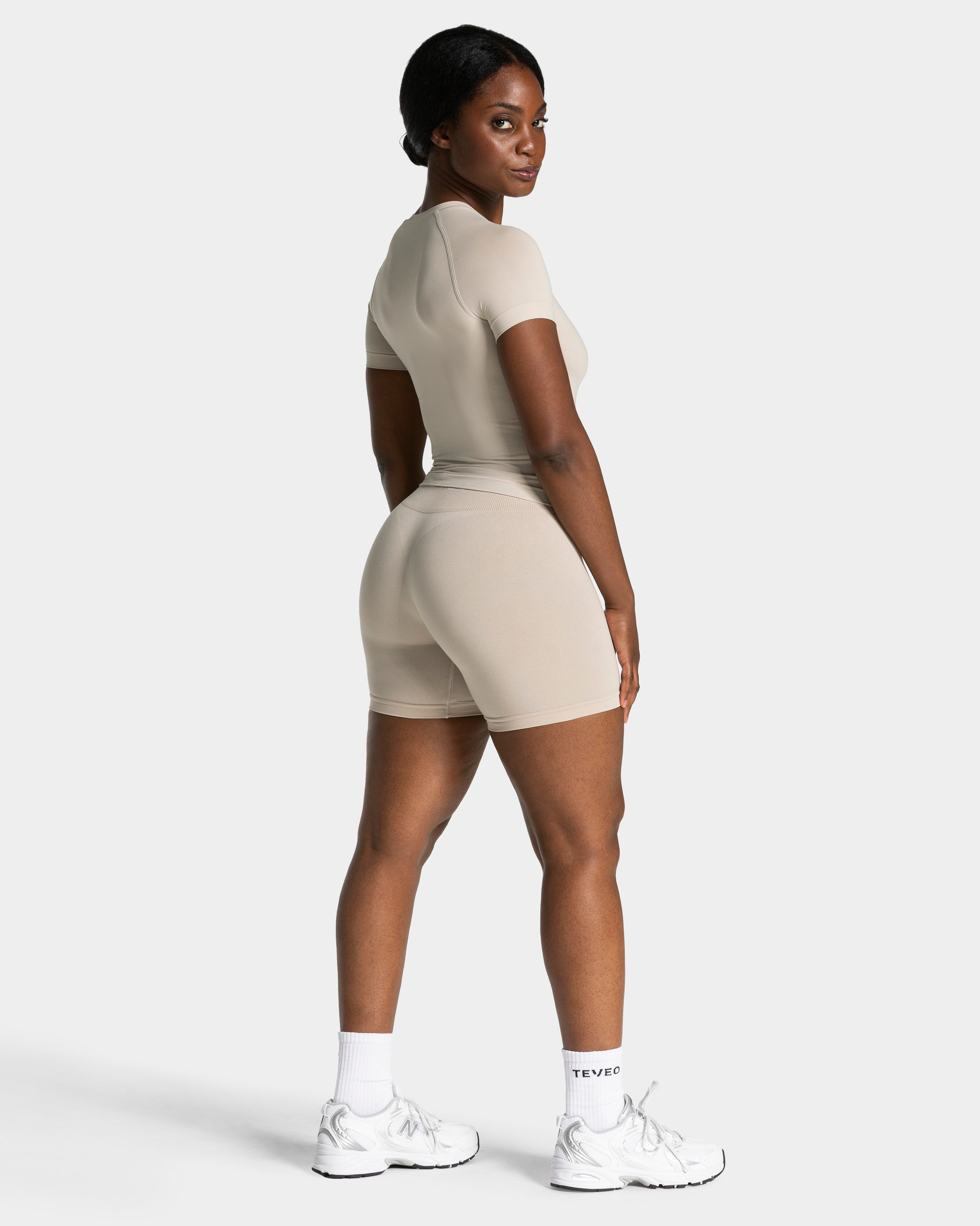 Timeless Pro Shorts "Cream"