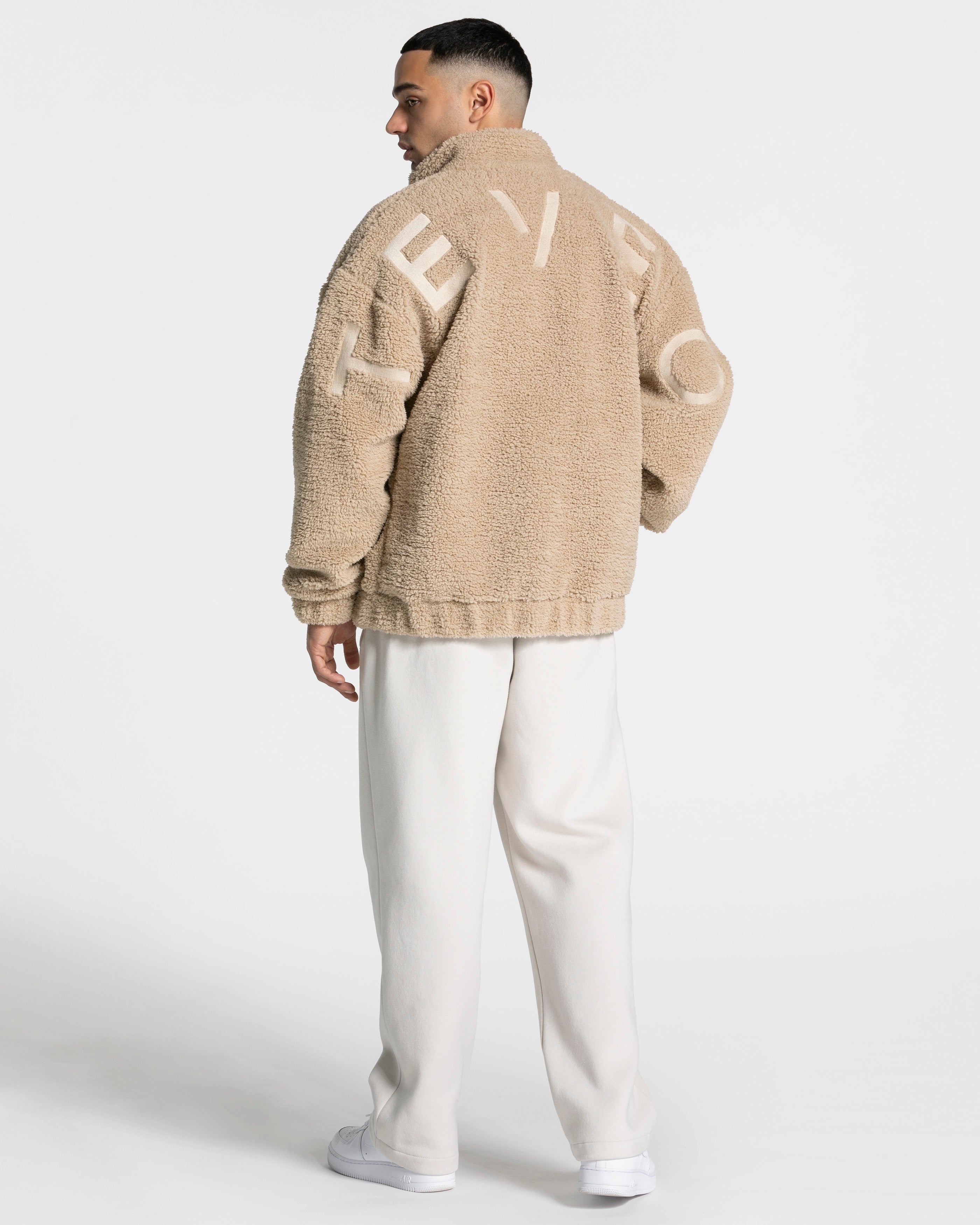 Teddy Jacke "Peanut"