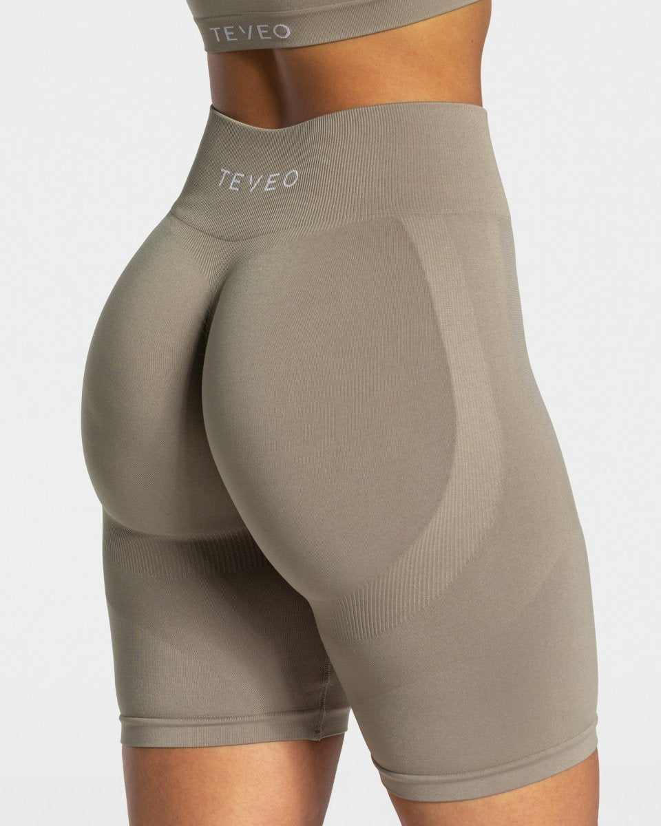 Charming Scrunch Shorts "Khaki"